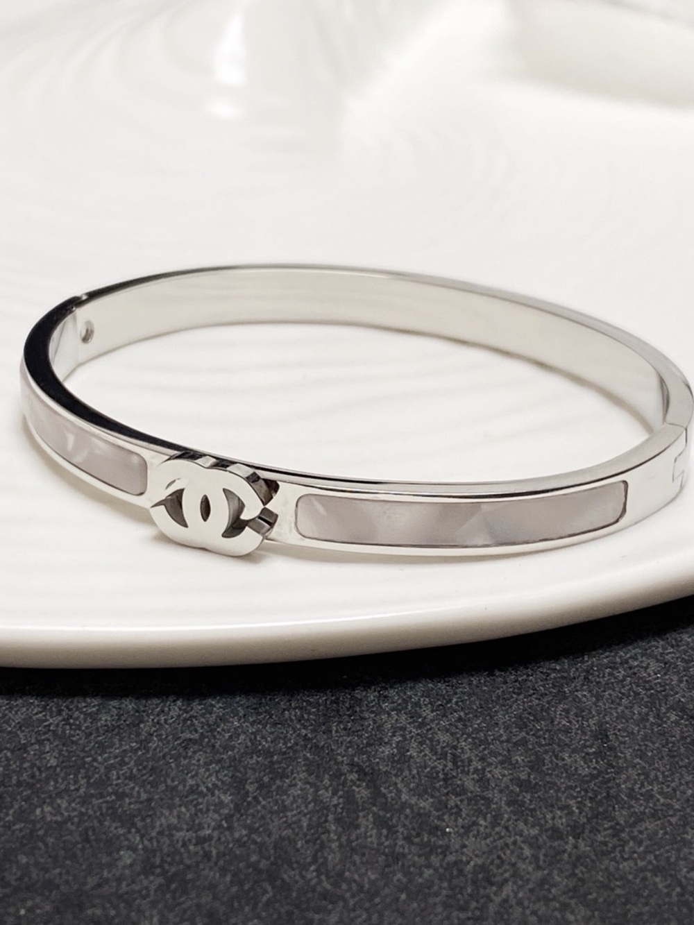 Stainless Steel Mother of Pearl CC Logo Bangle Bracelet - Size 6.5 | NEW